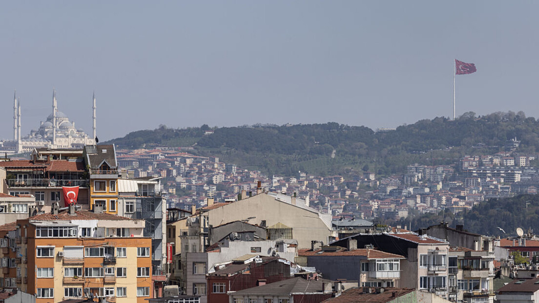 Ponovo zemljotres u Turskoj: Srušilo se bar 10 zgrada, traga se za nestalima