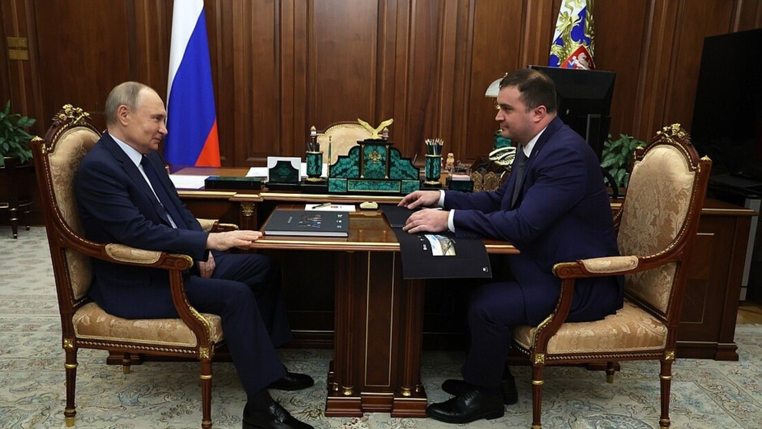 Putin sa guvernerom Omske oblasti: Bruto regionalni proizvod prvi put premašio bilion rubalja