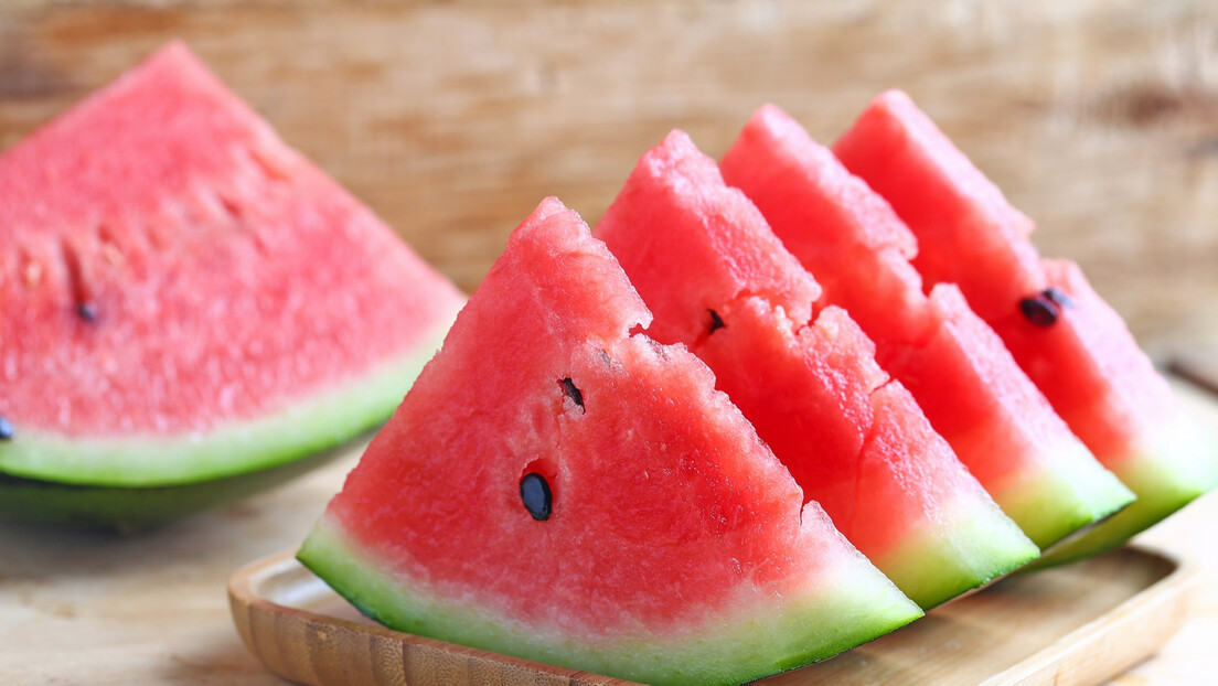 Kako najbolje čuvati lubenicu - i koliko smemo da je pojedemo