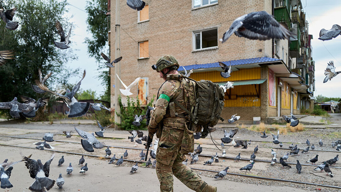 "Телеграф": Зеленски "нуди" Русији територије које је већ изгубио