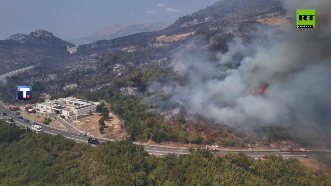 Požari bukte širom Crne Gore: Vojnik stradao kada se prevrnula cisterna sa vodom (VIDEO)