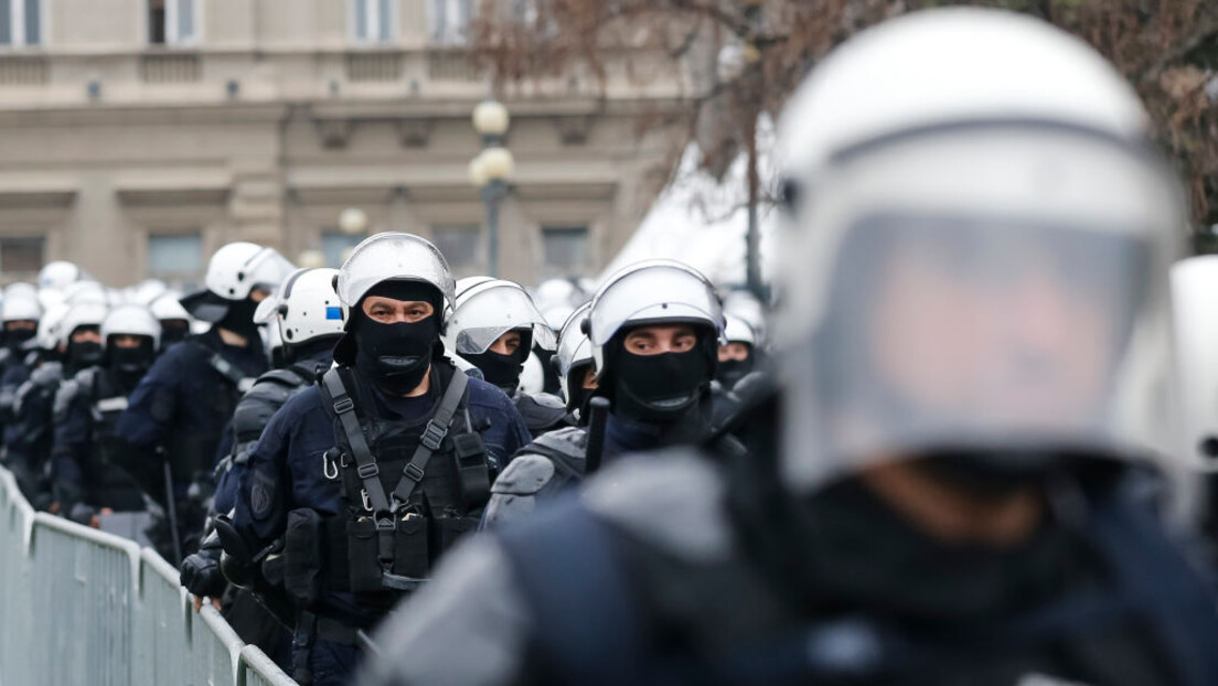 Uhapšen osumnjičeni za napad na policajce kod Pravnog fakulteta