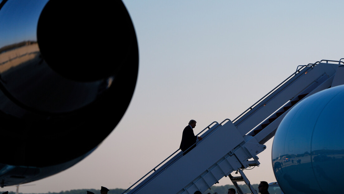 "Волстрит џорнал": Трамп спреман да пружи безбедносне гаранције Украјини