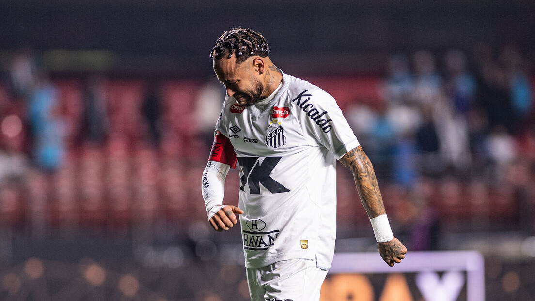 Nejmar u suzama nakon najubedljivijeg poraza u karijeri:  "Navijači imaju puno pravo da nas vređaju"