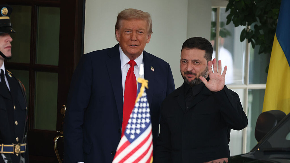 Трамп и Зеленски разменили поклоне: Објављено шта су уручили један другом