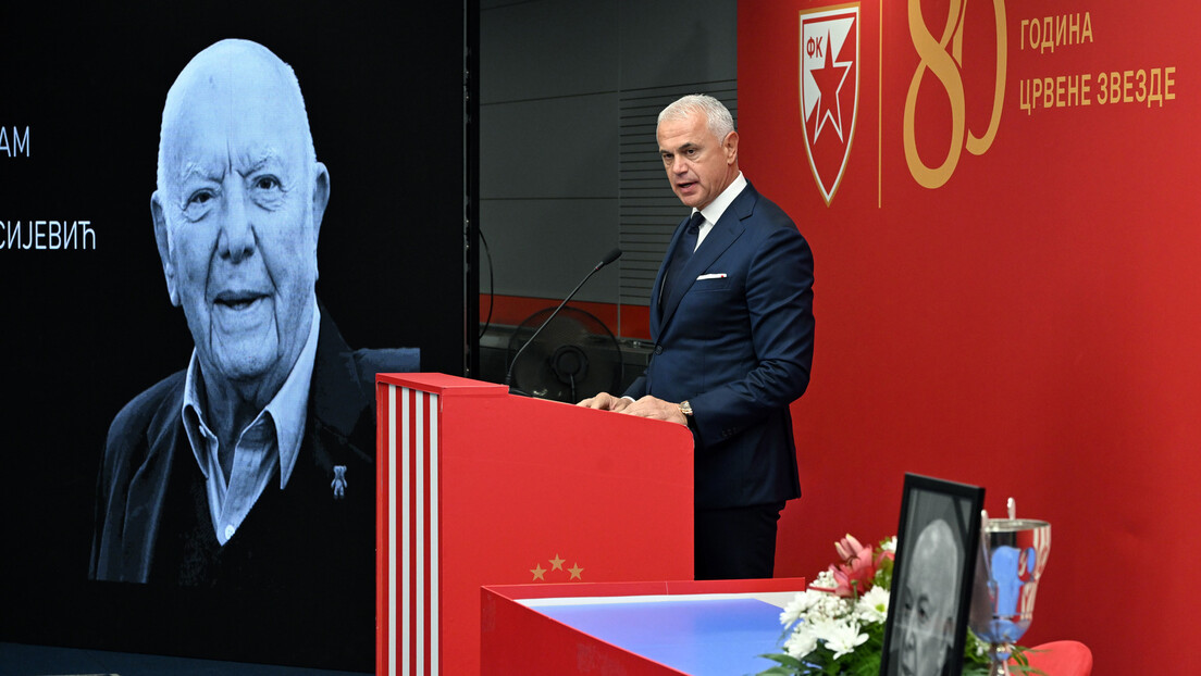 Ден Тана сахрањен у Београду