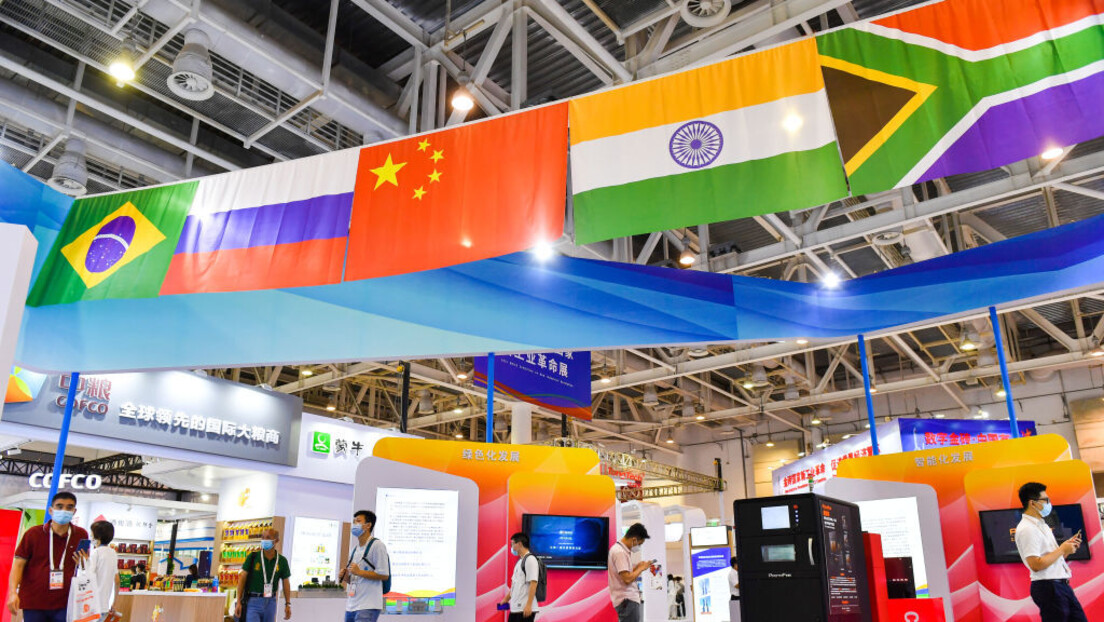 Индија и Кина теже јачању сарадње: Постаје ли евроазијски простор све чвршћи?