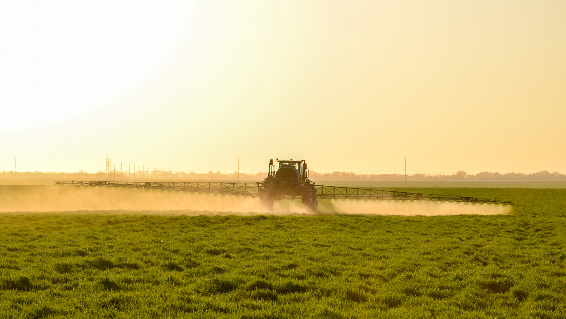 Статистика раскринкала Европљане: Зашто је драстично порастао увоз руског ђубрива