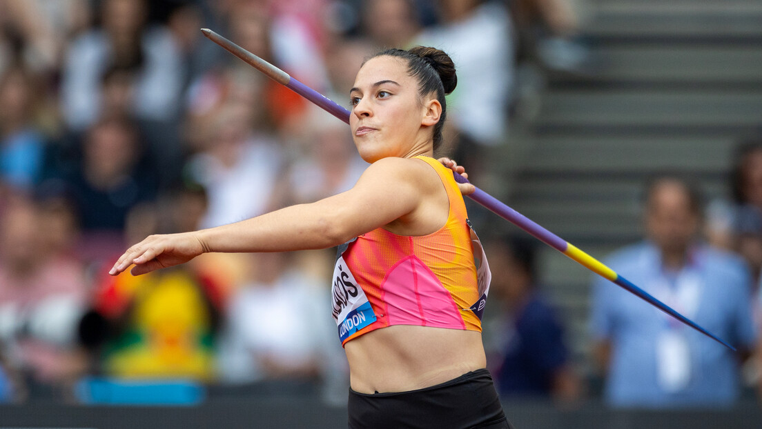 Адриани ни киша не може ништа – Вилагош тријумфовала на митингу у Лозани