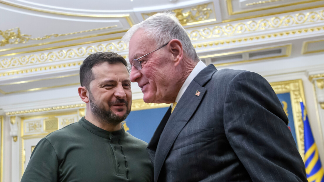 Зеленски одликовао Келога орденом: Изасланик САД није био на самиту на Аљасци