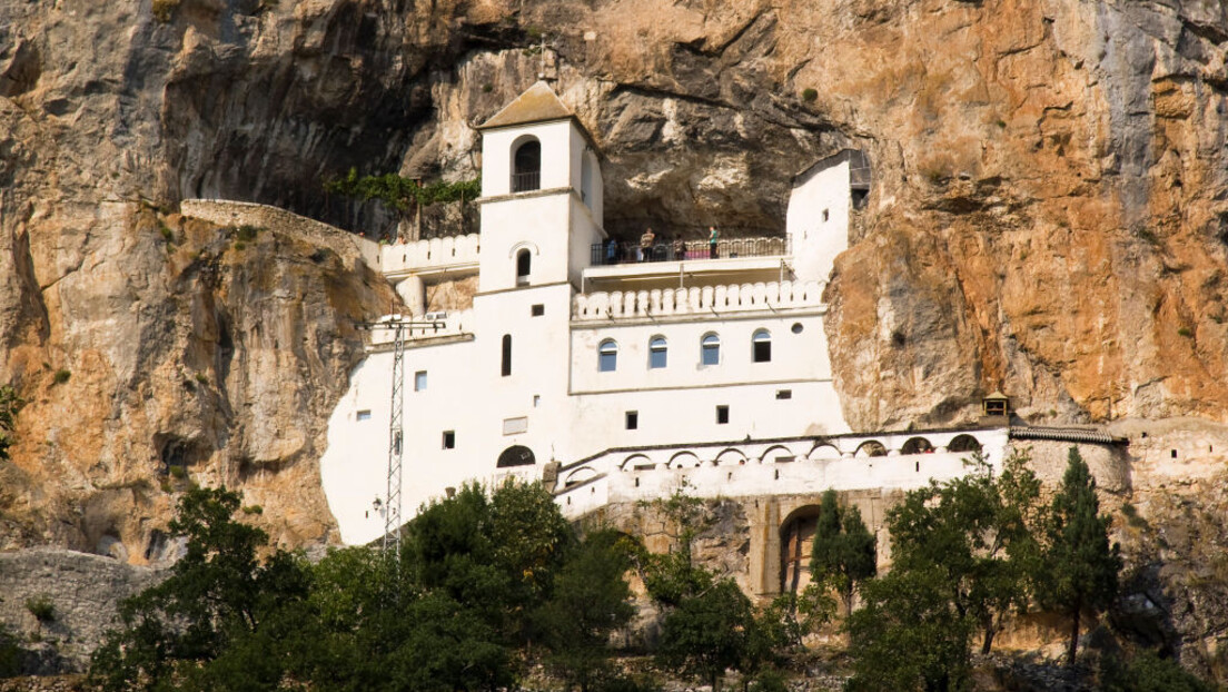 I pored napada u Crnoj Gori: Građani najviše poverenja imaju u SPC