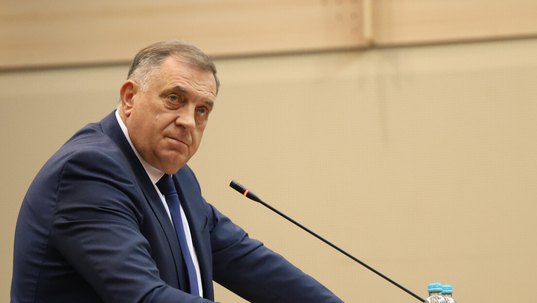 Додик: Због демонстрација Србији пропала могућност да буде домаћин преговора о Украјини