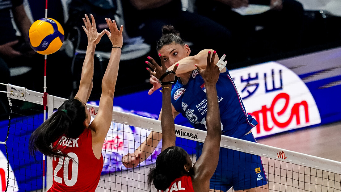 Светске шампионке препуштају круну, српске одбојкашице елиминисане од Холандије