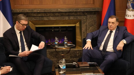 Додик захвалио Вучићу: Србија увек била привржена Српској