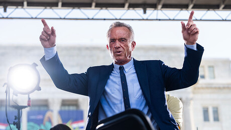 Kenedi ukida 500 miliona dolara za vakcine protiv kovida: Glupo i skupo