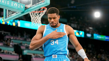 Изостаће кошаркашки спектакл на Кипру – Јанис не игра против "орлова"