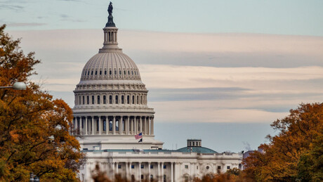 Mediji: Tramp otvoren za trilaterni sastanak na Aljasci, Bela kuća razmatra da pozove Zelenskog