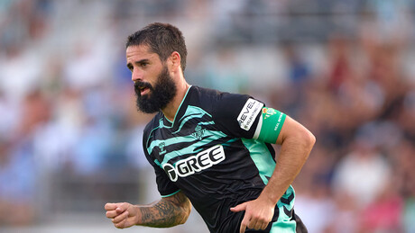 Teška povreda Betisovog mađioničara, tri meseca van terena zbog preloma noge