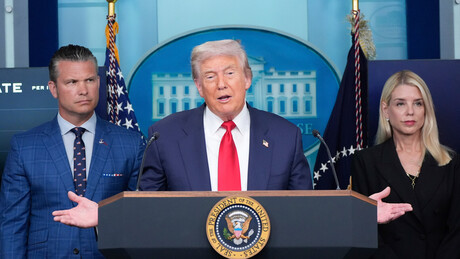 Промена плана или председнички лапсус: Трамп најавио да у петак путује у Русију (ВИДЕО)