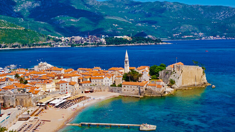 U Crnoj Gori živi 2.800 milionera: Šta ih privlači u najmanju zemlju na Balkanu