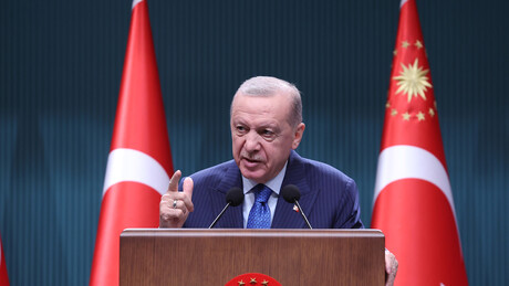 Erdogan se nudi da bude domaćin: Turska spremna za mirovni samit Rusije i Ukrajine