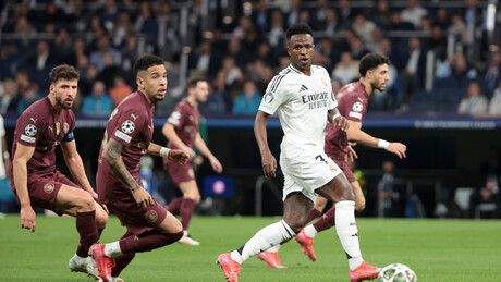 Bila bi to Pepova krađa veka! Vinisijus tajno pregovara sa Mančester sitijem