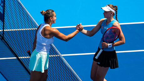 Рибакина срушила најбољу на свету, следи полуфинале са Игом Швјонтек