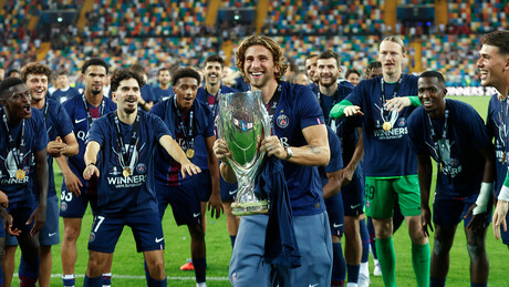 "Mirovni pregovori" u Parizu – novajlija Ukrajinac razgovarao sa ruskim golmanom