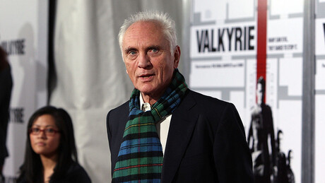 Преминуо Теренс Стемп, звезда филмова о Супермену