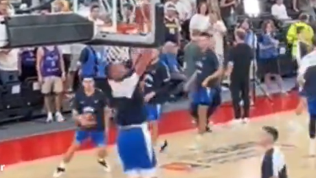 Jokićevo zakucavanje o kojem se priča – "Ovakav je samo kad je u reprezentaciji"