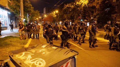 Šesnaestoro uhapšenih nakon protesta u Beogradu, oglasio se i Dačić