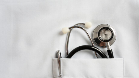 Пацијенти више неће морати лично да односе дознаке послодавцу: Како функционише систем е-боловање