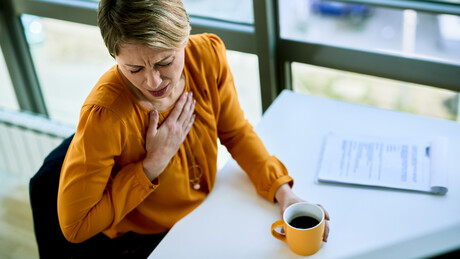 Срце вам убрзано ради после кафе? Урадите ово да бисте га умирили