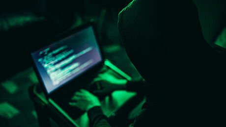 Руски хакер за РТ: Како смо упали у базу података оружаних снага Украјине