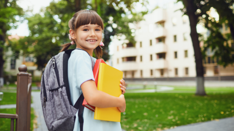 Ruski psiholog: Sa kojim se sve izazovima susreću novopečeni školarci i kako im roditelji mogu pomoći