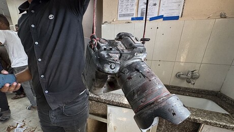 Izrael dva puta bombardovao bolnicu u Gazi: Najmanje 15 ubijenih, među njima četiri novinara (VIDEO)