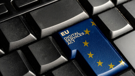 Заоштрава се сукоб Вашингтона и Брисела: САД разматрају санкције званичницима ЕУ