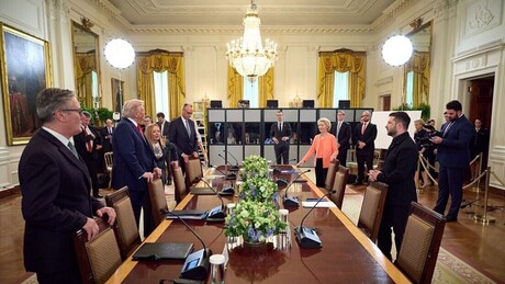 "Фајненшел тајмс" о плановима Запада за Украјину: Хоће да створе три линије одбране