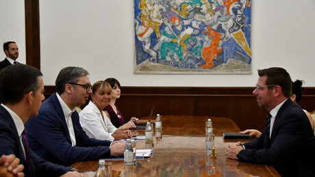 Вучић са конгресменом Сволвелом: Подршка САД процесу европских интеграција Србије