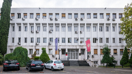 Љуља се власт у Подгорици: Кривац је колектор