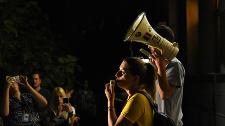 Protesti u Užicu i Novom Sadu, studenti u blokadi podržali novinare "Junajted medije"