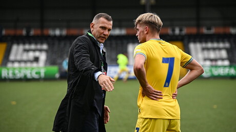 Шевченка се и Украјинци стиде: "И Руси су испред нас, а њих су суспендовали"