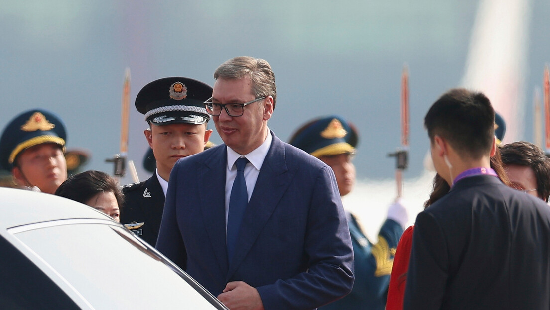 Вучић у Пекингу: Састаје се са Путином и Сијем (ВИДЕО)