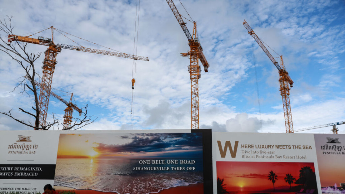 Zbogom dolaru: Zemlje u razvoju okreću se juanu