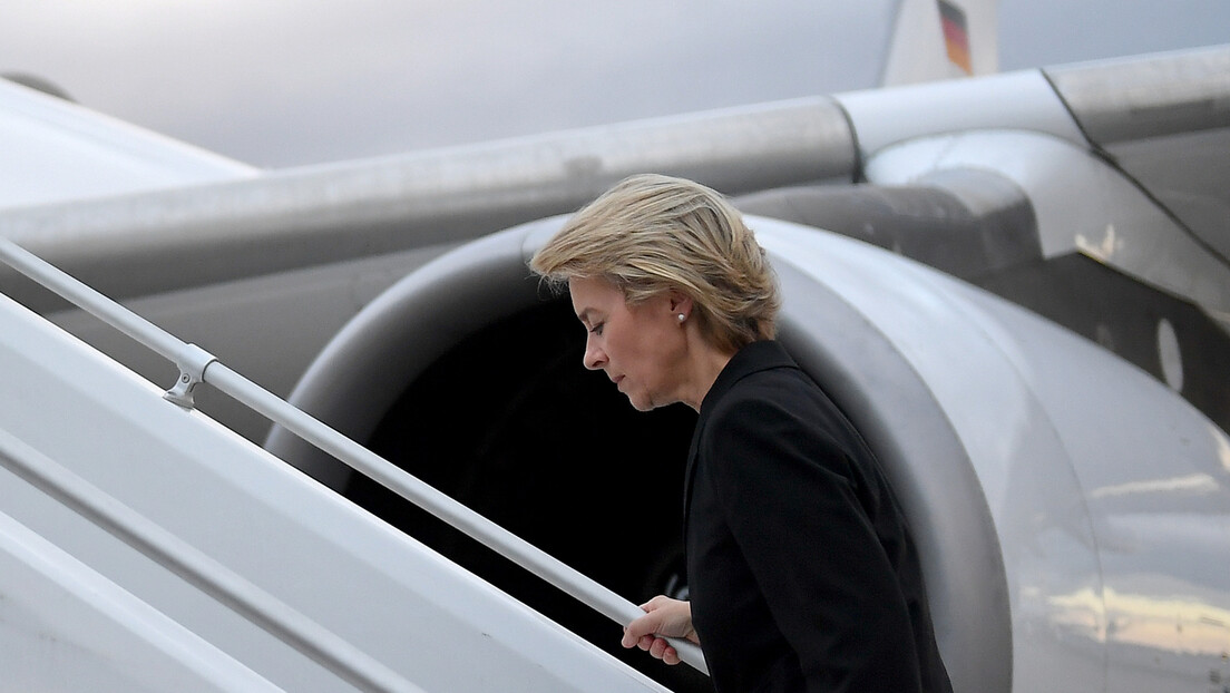 Zaharova: Laž o avionu Fon der Lajenove "miriše na očaj"