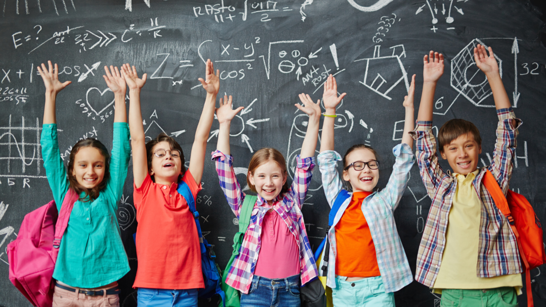 Ispod zemlje, na vodi i točkovima: Gde se nalaze (ili su se nalazile) najneobičnije škole na svetu