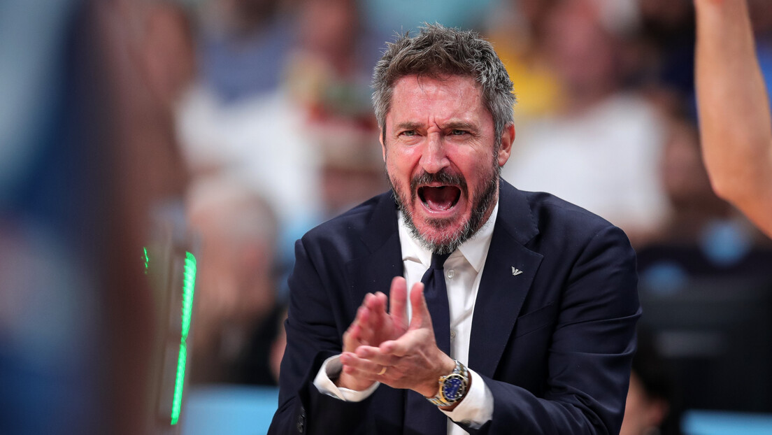 Ispali sa Evrobasketa, Italijan u suzama podneo ostavku: "Je** mi se kakav sam trener"