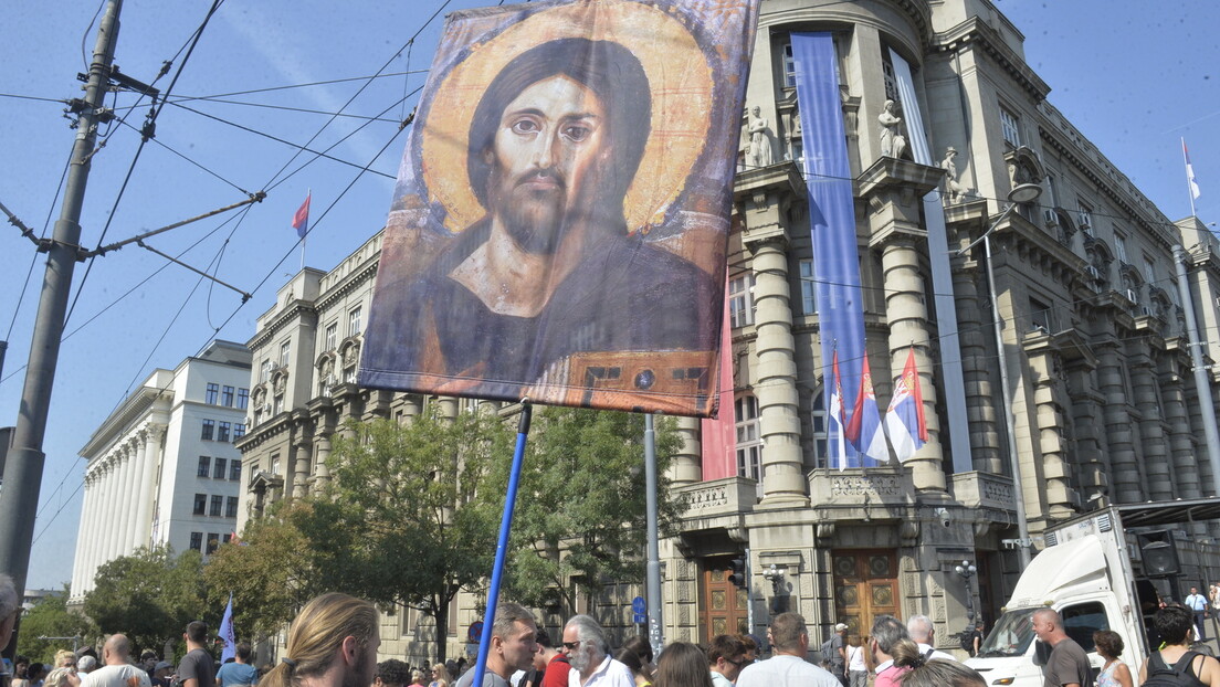 У Београду одржана протестна шетња студената у блокади