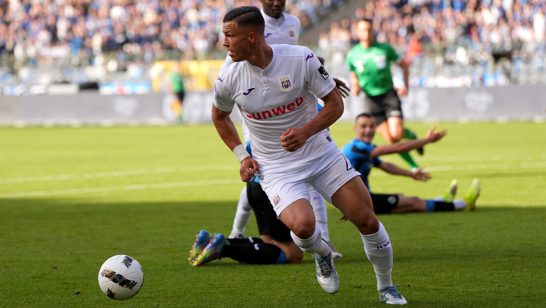 Još jedan "orao" u Saudijskoj Arabiji, Simić otišao kod Benzeme i Kantea