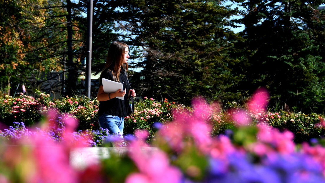 Ne odlažite letnju garderobu, temperature i dalje u crvenom